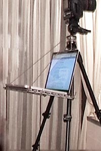 A DIY Laptop Holder for your photography tripod - DIY photography equipment